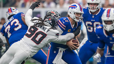 Clowney sacked Josh Allen
