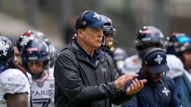 Head Coach Jack Del Rio von den Paris Musketeers während eines EFA-Spiels (EFA, American Football)