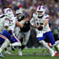 Bills bezwingen starke Raiders spät