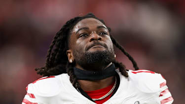 49ers-Receiver Brandon Aiyuk sorgt mit einem Social-Media-Streit gegen Commanders-Quarterback Jayden Daniels für neue Diskussionen über einen möglichen Wechsel nach Washington.