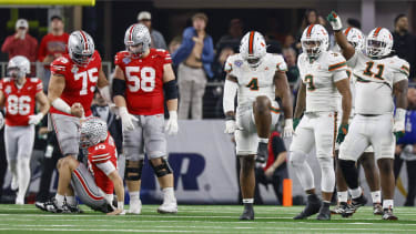 December 31, 2025: Miami defensive lineman Rueben Bain Jr. (4) reacts after sacking Ohio State quarterback Julian Sayin (10) during the first half of a College Football Playoff quarterfinal in the Cotton Bowl on Wednesday, Dec. 31, 2025, at AT&T Stadium in Arlington, Texas. - ZUMAm67_ 20251231_zaf_m67_018 Copyright: xAlxDiazx