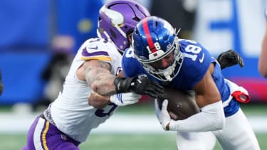 NFL, American Football Herren, USA Minnesota Vikings at New York Giants Dec 21, 2025; East Rutherford, New Jersey, USA; New York Giants wide receiver Darius Slayton (18) makes a catch against the Minnesota Vikings during the second half at MetLife Stadium. East Rutherford MetLife Stadium New Jersey USA, EDITORIAL USE ONLY PUBLICATIONxINxGERxSUIxAUTxONLY Copyright: xRobertxDeutschx 20251221_mcd_jo9_123