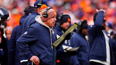 NFL, American Football Herren, USA AFC Championship Game-New England Patriots at Denver Broncos Jan 25, 2026; Denver, CO, USA; Denver Broncos head coach Sean Payton during the first half in the 2026 AFC Championship Game at Empower Field at Mile High. Denver Empower Field at Mile High CO USA, EDITORIAL USE ONLY PUBLICATIONxINxGERxSUIxAUTxONLY Copyright: xRonxChenoyx 20260121_mcd_ac4_68