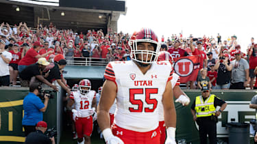 NCAA, College League, USA Football 2023: Utah vs Baylor SEP 9 September 9 2023: Utah Utes offensive lineman Spencer Fano (55) walks on the field before the NCAA Football game between the Utah Utes and Baylor Bears at McLane Stadium in Waco, Texas. Matthew Lynch CSM Waco TX US EDITORIAL USE ONLY Copyright: xx ZUMA-20230909_zma_c04_853.jpg MatthewxLynchx csmphotothree153899