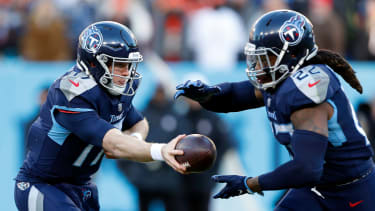 Ryan Tannehill (li.) und Derrick Henry