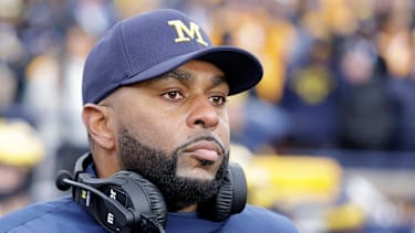 Ex-Michigan-Head-Coach Sherrone Moore wurde nach einem Vorfall mit einer Mitarbeiterin zu 18 Monaten Bewährung verurteilt.