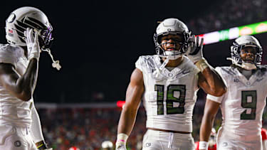 Kenyon Sadiq für die Oregon Ducks