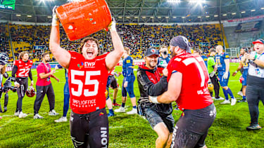 Die Potsdam Royals feiern 2025 ihren Titel in der GFL