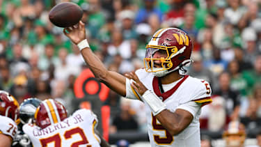 Jayden Daniels in einem NFL-Spiel für die Washington Commanders
