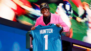 Die Jaguars tradeten im Draft 2025 aggressiv nach oben, um sich die Dienste von Hunter zu sichern.