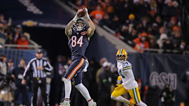 Colston Loveland von den Chicago Bears in einem NFL-Spiel gegen die Green Bay Packers