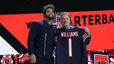 Cale Wiliams und Roger Goodell