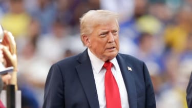 EAST RUTHERFORD, NJ - JULY 13: Donald Trump President of the United States walks onto the stage at the end of the FIFA Club World Cup Final on July, 13, 2025 at MetLife Stadium in East Rutherford, New Jersey. (Photo by Rich Graessle Icon Sportswire) SOCCER: JUL 13 FIFA Club World Cup Final Paris Saint-Germain vs Chelsea FC EDITORIAL USE ONLY Icon25071313806