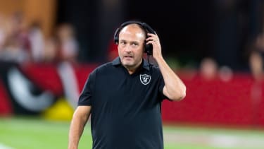 Aug 23, 2025; Glendale, Arizona, USA; Las Vegas Raiders special teams coordinator Tom McMahon against the Arizona Cardinals during a preseason NFL game at State Farm Stadium. Mandatory Credit: Mark J. Rebilas-Imagn Images