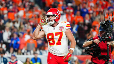 Denver, Colorado, USA; Kansas City Chiefs tight end Travis Kelce (87)