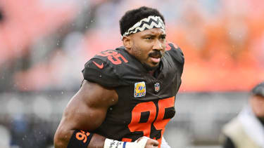 Cleveland Browns defensive end Myles Garrett (95)