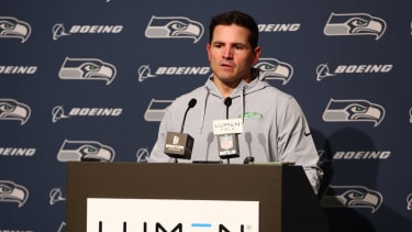 Seattle Seahawks head coach Mike MacDonald speaks in a press conference, PK, Pressekonferenz after defeating the Los Angeles Rams at Lumen Field.