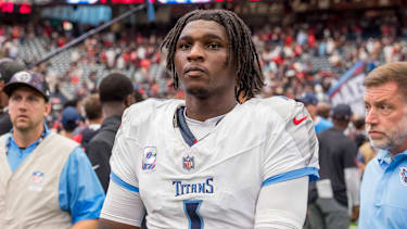 September 28, 2025: Tennessee Titans quarterback Cam Ward (1) after a game between the Tennessee Titans and the Houston Texans in Houston, TX. .. CSM - ZUMAc04_ 20250928_zma_c04_246 Copyright: xTraskxSmithx