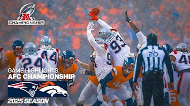 DENVER, CO - JANUARY 25: Denver Broncos quarterback Jarrett Stidham (8) is tackled by New England Patriots safety Jaylinn Hawkins (21) in the fourth quarter of the AFC Championship Game at Empower Field at Mile High on January 25, 2026 in Denver, Colorado. (Photo by Dustin Bradford Icon Sportswire) NFL, American Football Herren, USA JAN 25 AFC Championship Game Patriots at Broncos EDITORIAL USE ONLY Icon132260125041